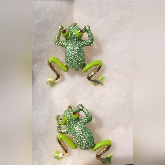 Articulated Frogs Scatter Pin Set Red Rhinestone Eyes Gold Tone Enamel Moveable - Picture 5 of 5